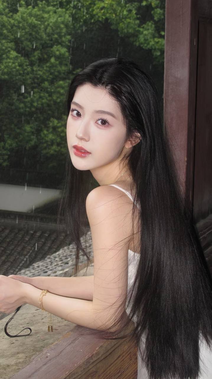 探索包养现象的多面性与社会影响