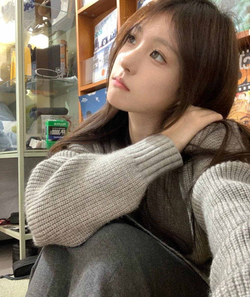 揭秘澳门包养名媛的隐秘世界：奢华背后的真实生活