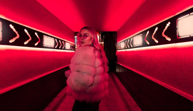 有毒女友：识别你喜欢的女孩是否有毒的17个警示信号