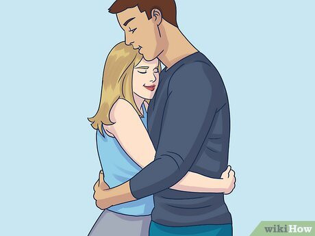Step 4 Hug her whenever it feels natural.